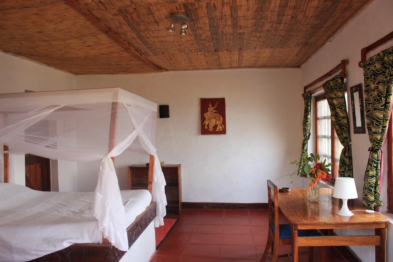 Nkhata Bay Njaya Lodge מראה חיצוני תמונה