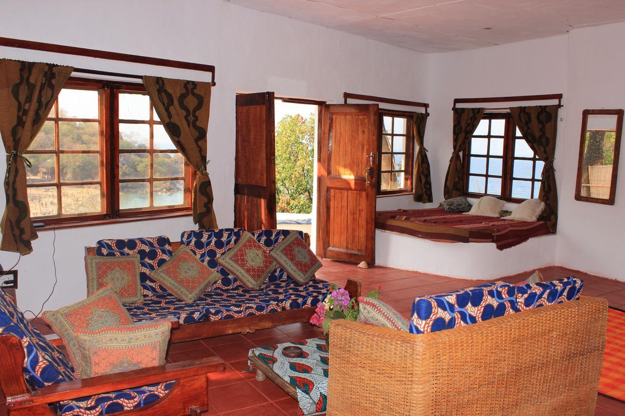 Nkhata Bay Njaya Lodge מראה חיצוני תמונה