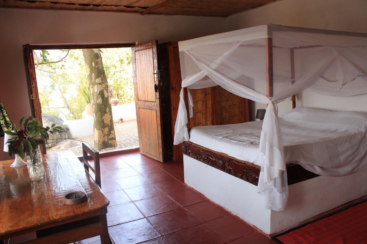 Nkhata Bay Njaya Lodge מראה חיצוני תמונה