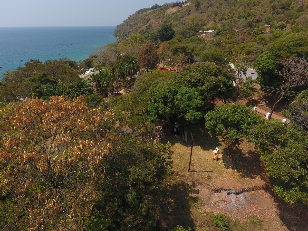 Nkhata Bay Njaya Lodge מראה חיצוני תמונה