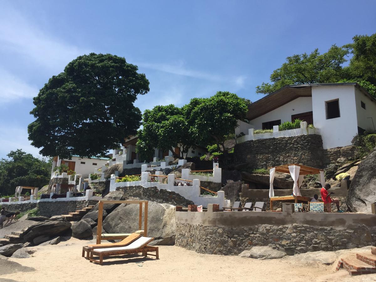 Nkhata Bay Njaya Lodge מראה חיצוני תמונה