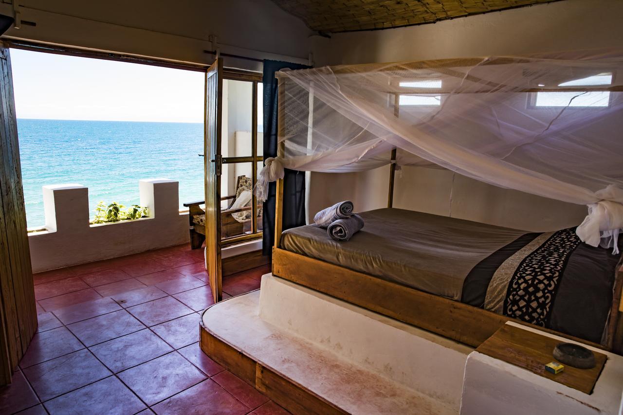 Nkhata Bay Njaya Lodge מראה חיצוני תמונה